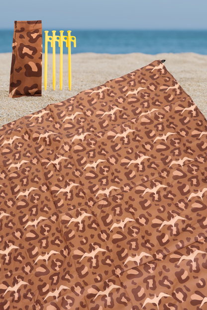 WILD IWA BEACH BLANKET