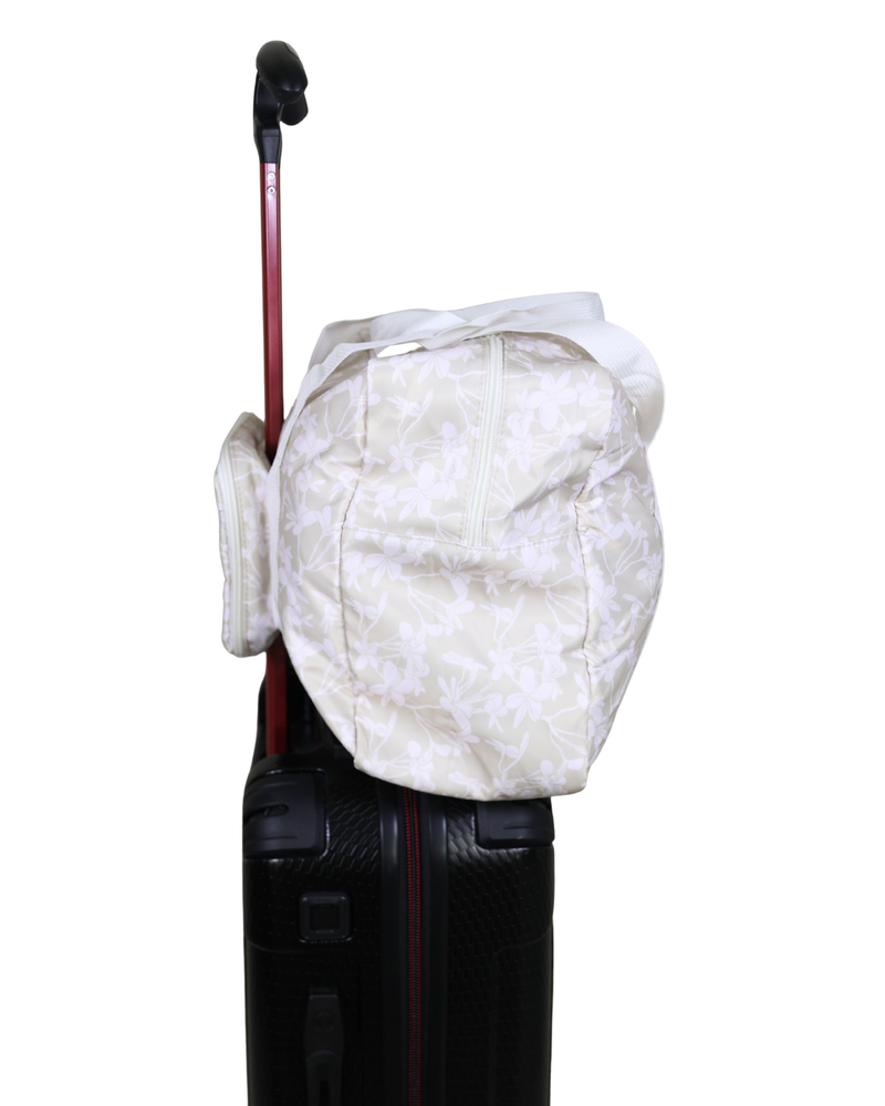 PLUMERIA TREE DUFFLE BAG