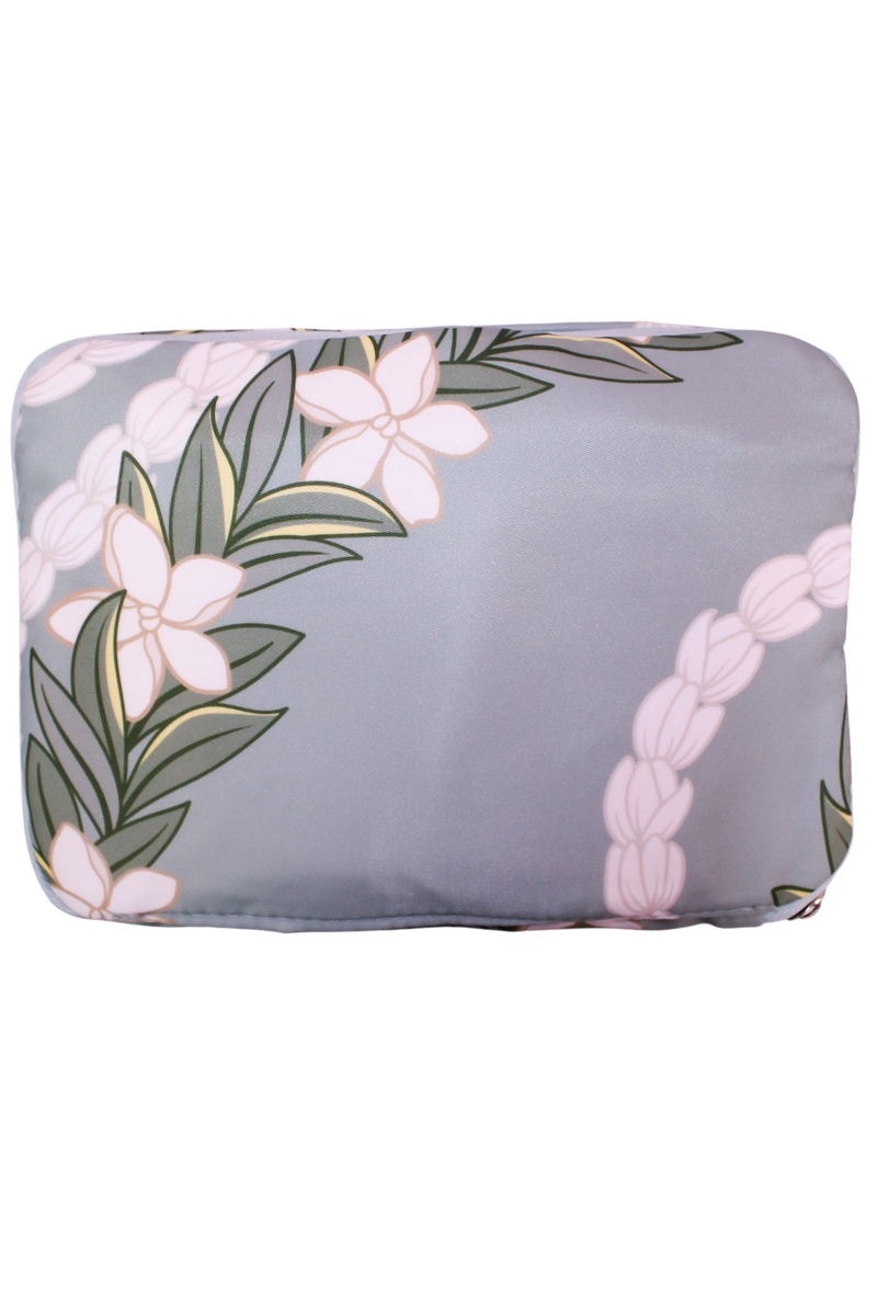 Jeans Warehouse Hawaii - TOTES - MAILE PIKAKE DUFFLE BAG | By GREENWELL PROMOTIONS LTD