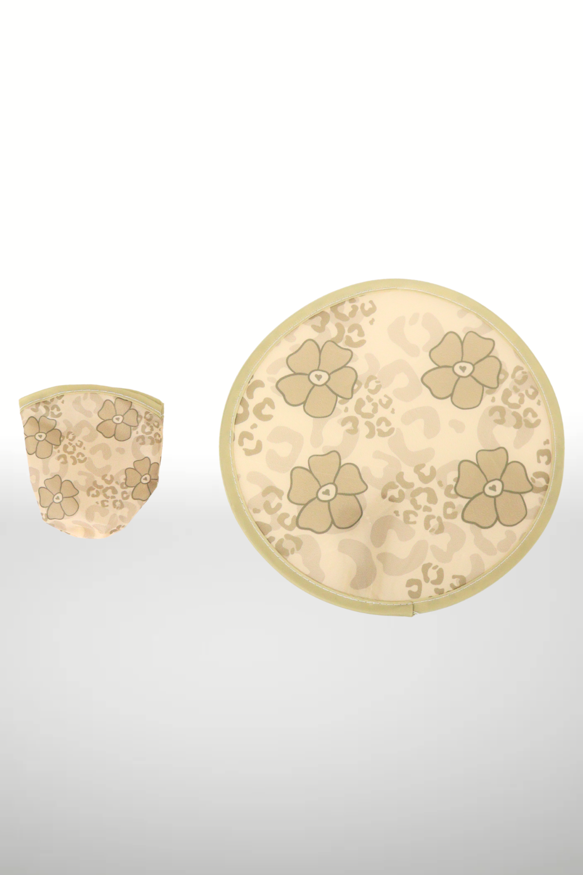 WILD PUAKENIKENI FOLDABLE FAN