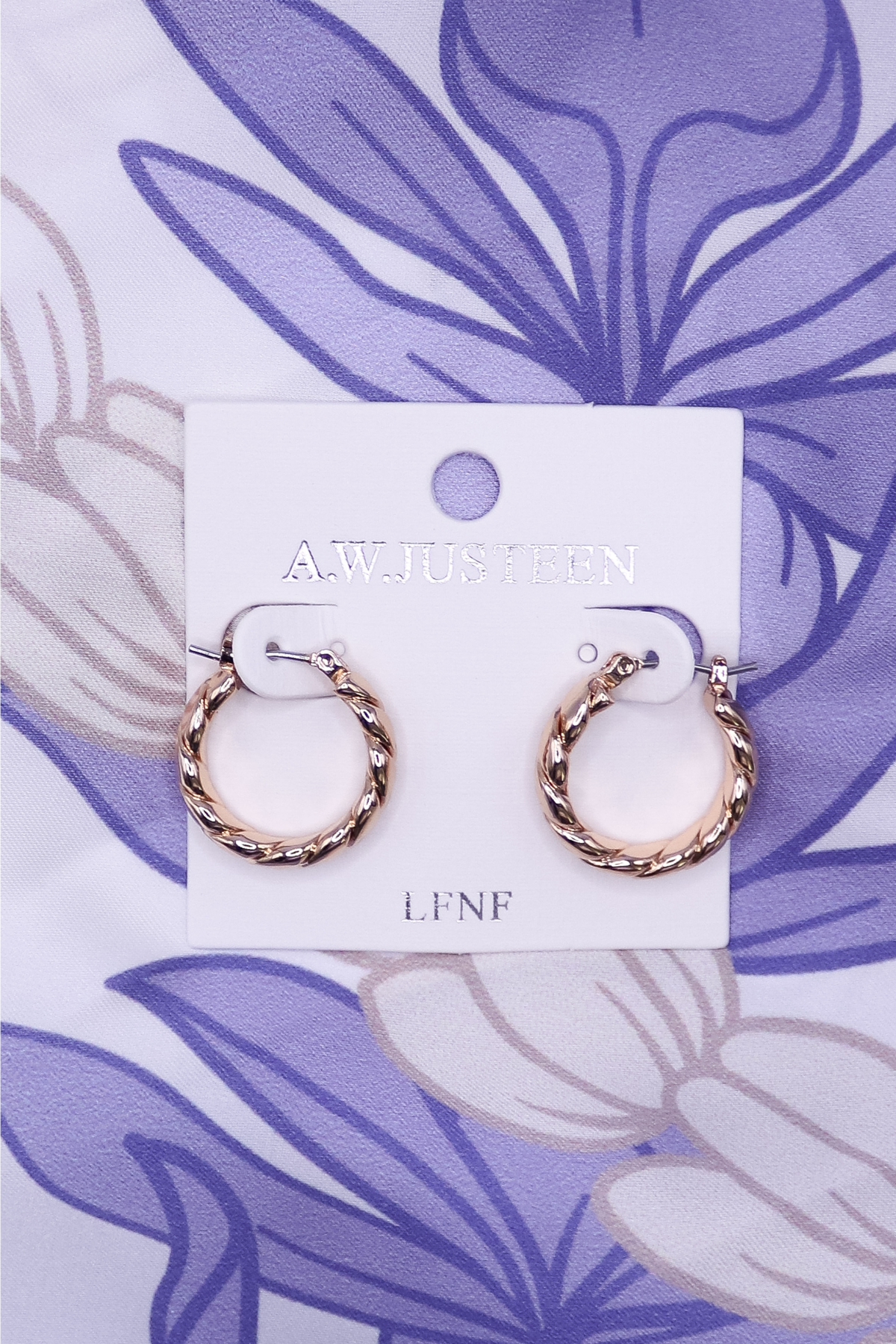 THICK TWIST HOOP EARRINGS