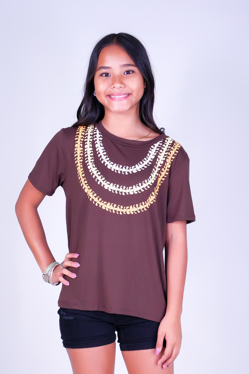 PUAKENIKENI 3 STRAND LEI TEE | KIDS SIZE 2-16