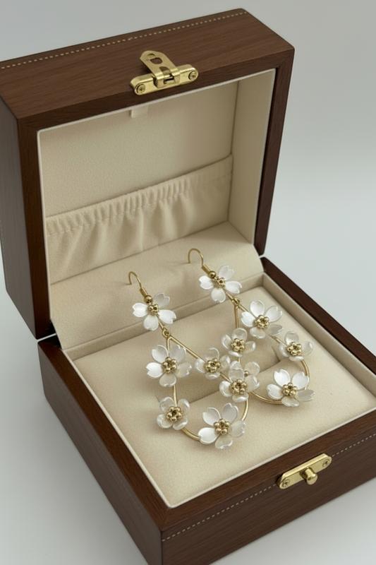 GOLDEN RIDGE HOOP EARRINGS