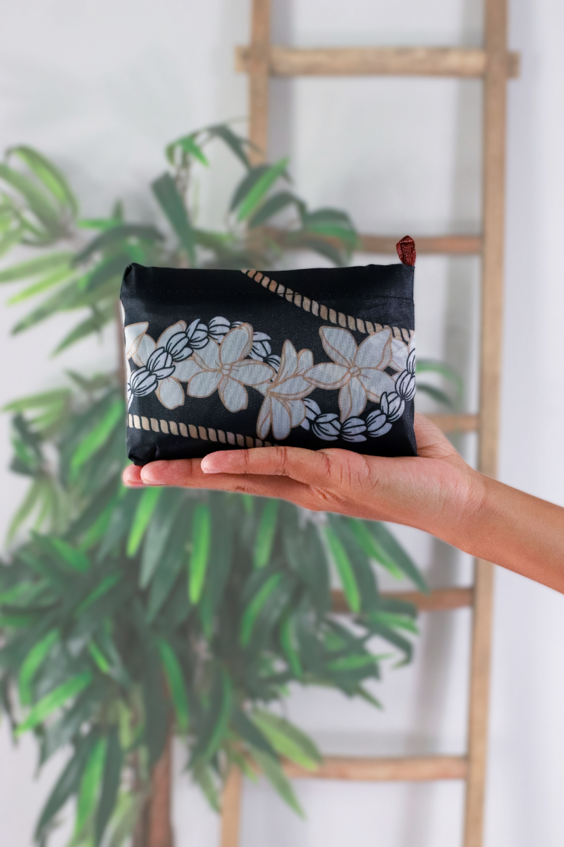 Jeans Warehouse Hawaii - TOTES - PIKAKE FOLDABLE BAG | By GREENWELL PROMOTIONS LTD