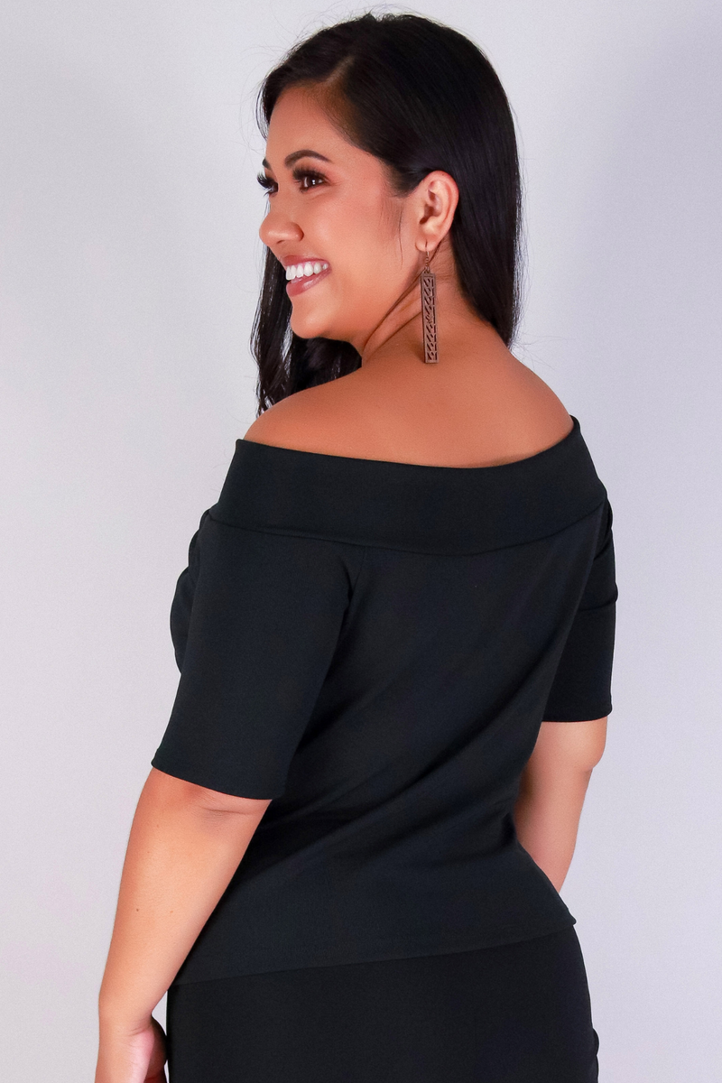Jeans Warehouse Hawaii - PLUS S/S Knit Top - ALL THAT MATTERS OFF SHOULDER TOP | By HAUTE FOX