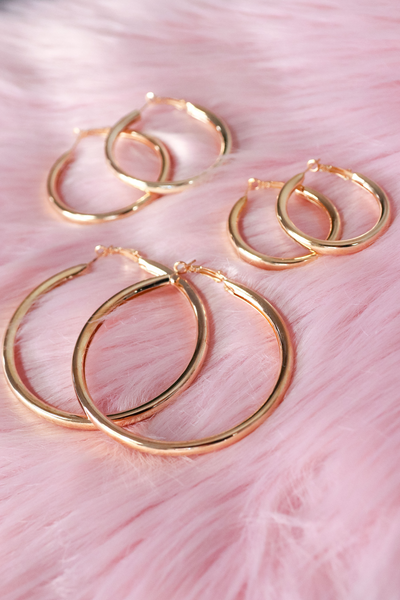 STACKED CIRCLE HOOP EARRINGS