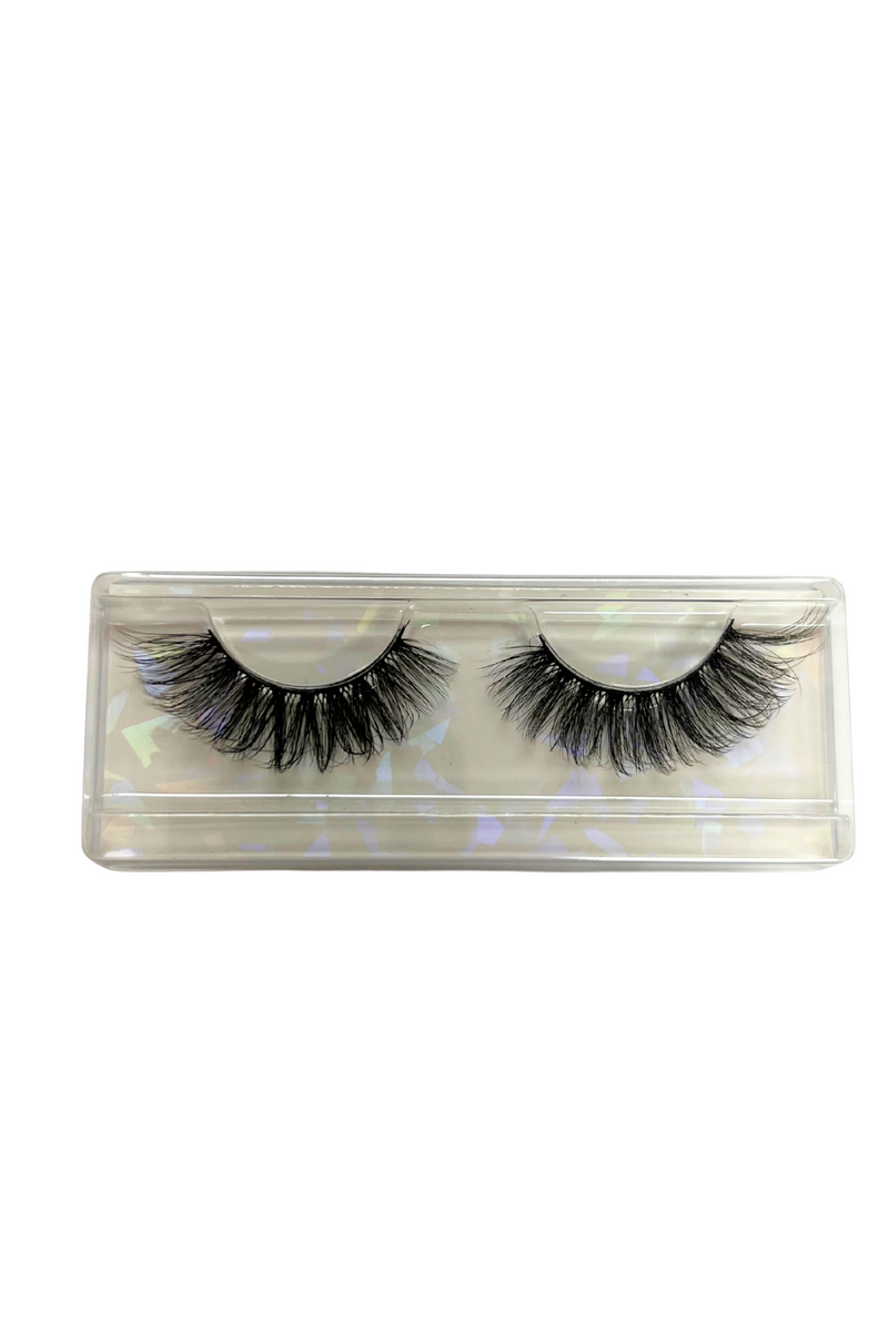 Jeans Warehouse Hawaii - EYELASHES - ICONIC LASHES | By BONITA COSMETICS & ACCES