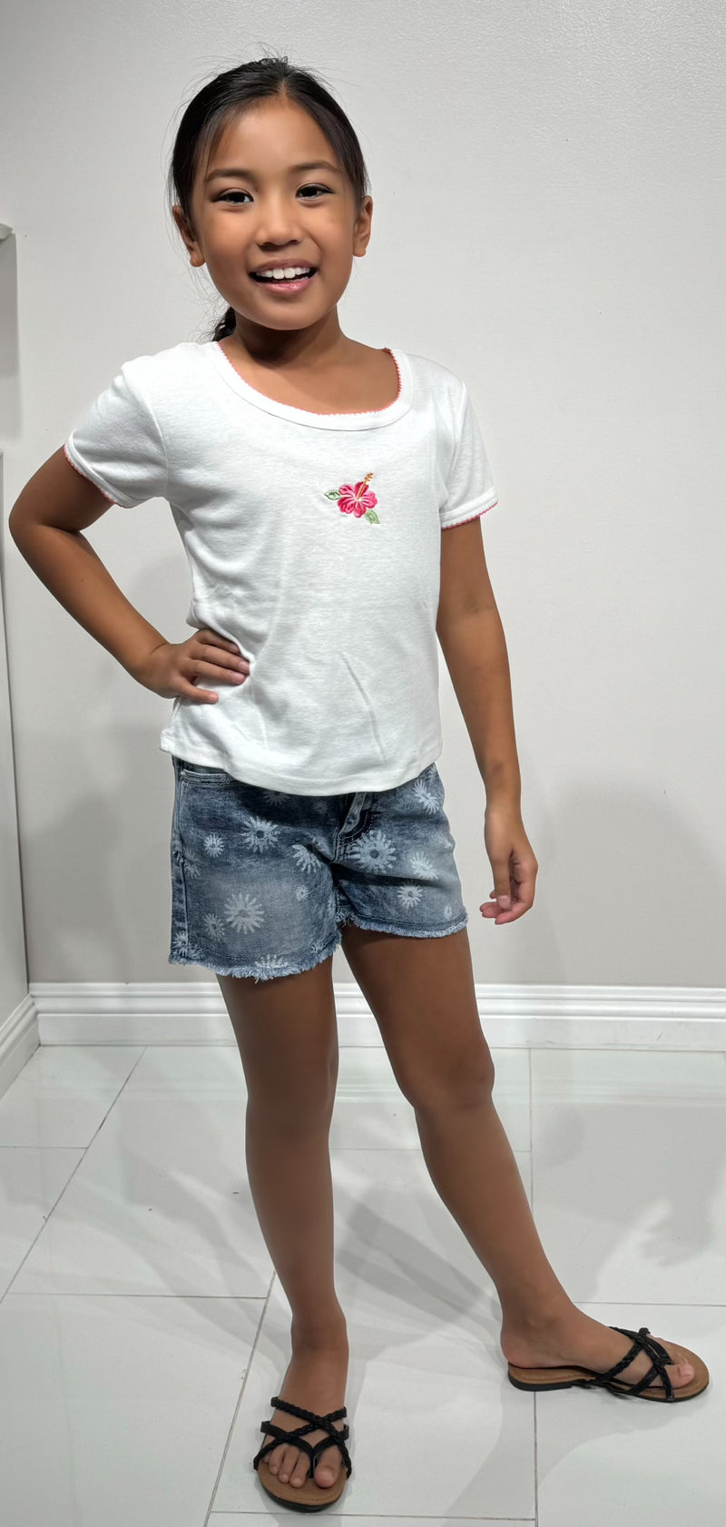 Jeans Warehouse Hawaii - S/S PRINT 7-16 - LOCAL GIRL THINGS TOP | KIDS SIZE 7-16 | By IKEDDI IMPORTS