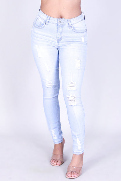 YAZMINE BUTT-LIFT JEANS