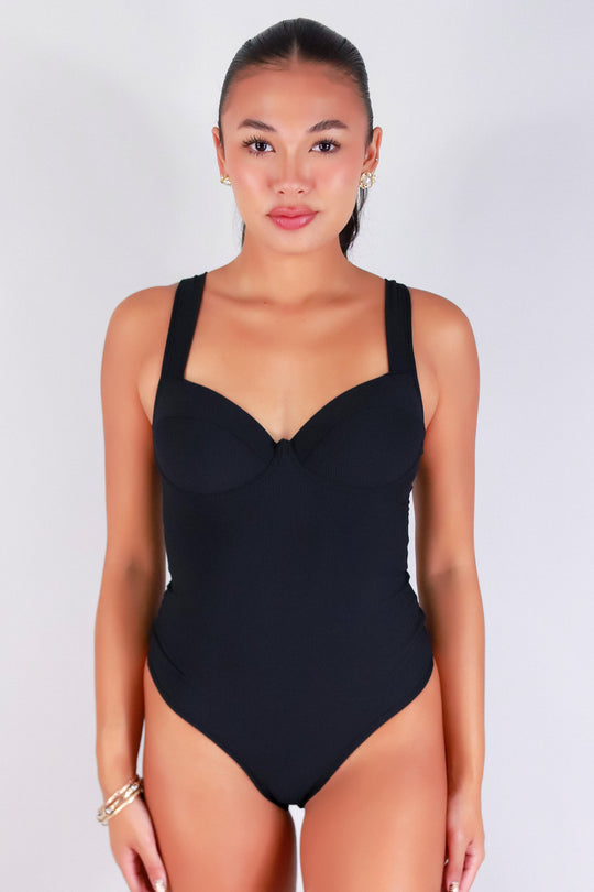 THE SEAMLESS SECRET BODYSUIT
