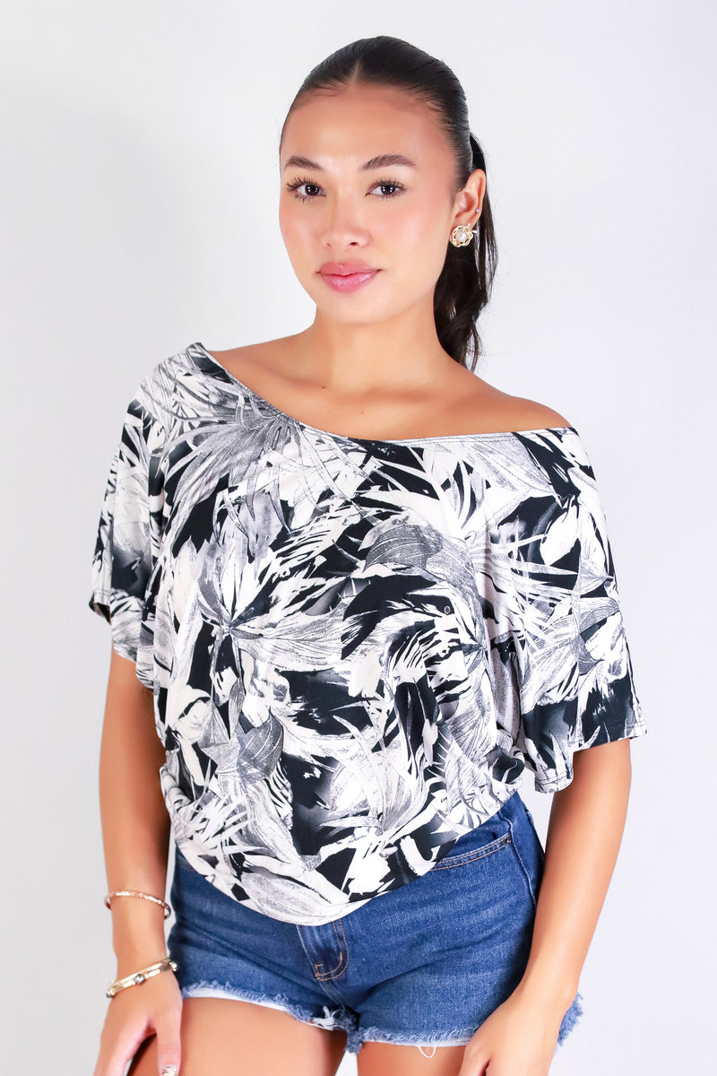 LEAF ME CHIC DOLMAN TOP