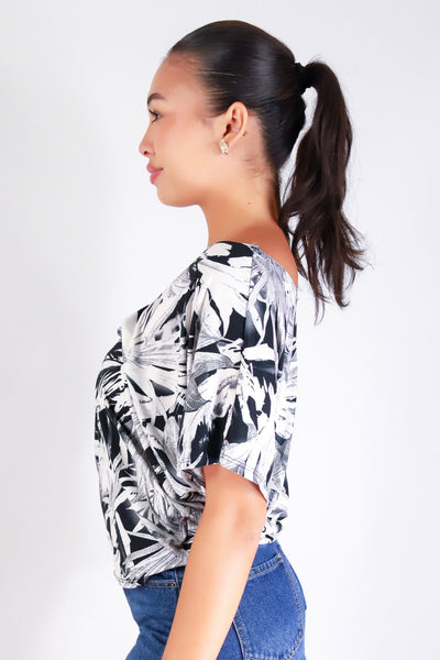 LEAF ME CHIC DOLMAN TOP