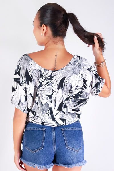 LEAF ME CHIC DOLMAN TOP