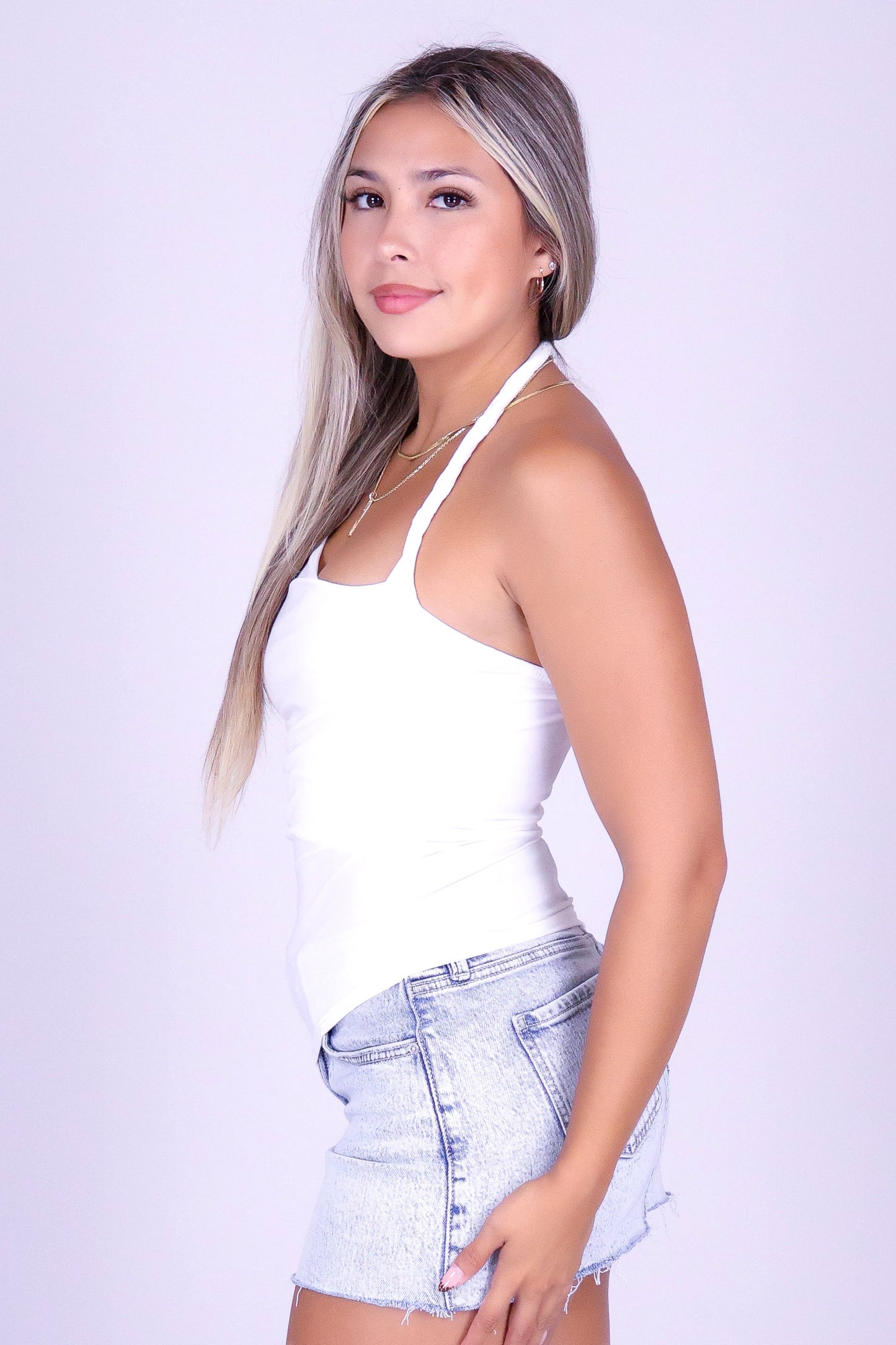 TWISTED TO PERFECTION HALTER TOP