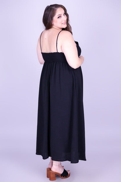 TIMELESS FORM MAXI DRESS