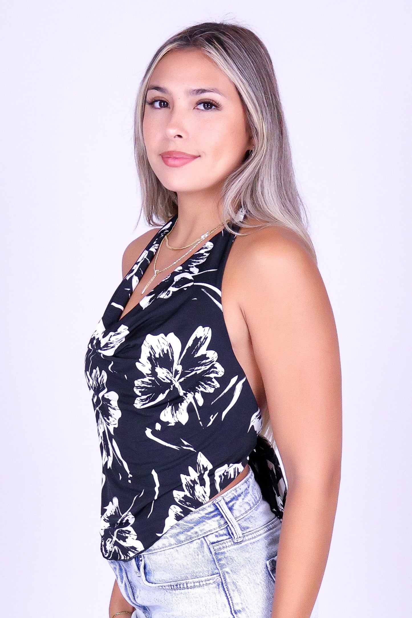 PARADISE EDIT CROP HALTER TOP