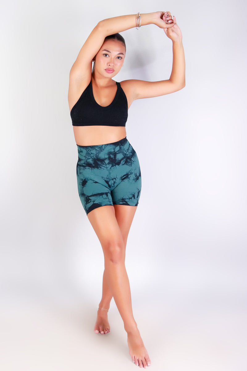 Jeans Warehouse Hawaii - BIKE SHORTS - SNATCHED SEAMLESS TIE DYE BIKE SHORTS | By LA 12ST