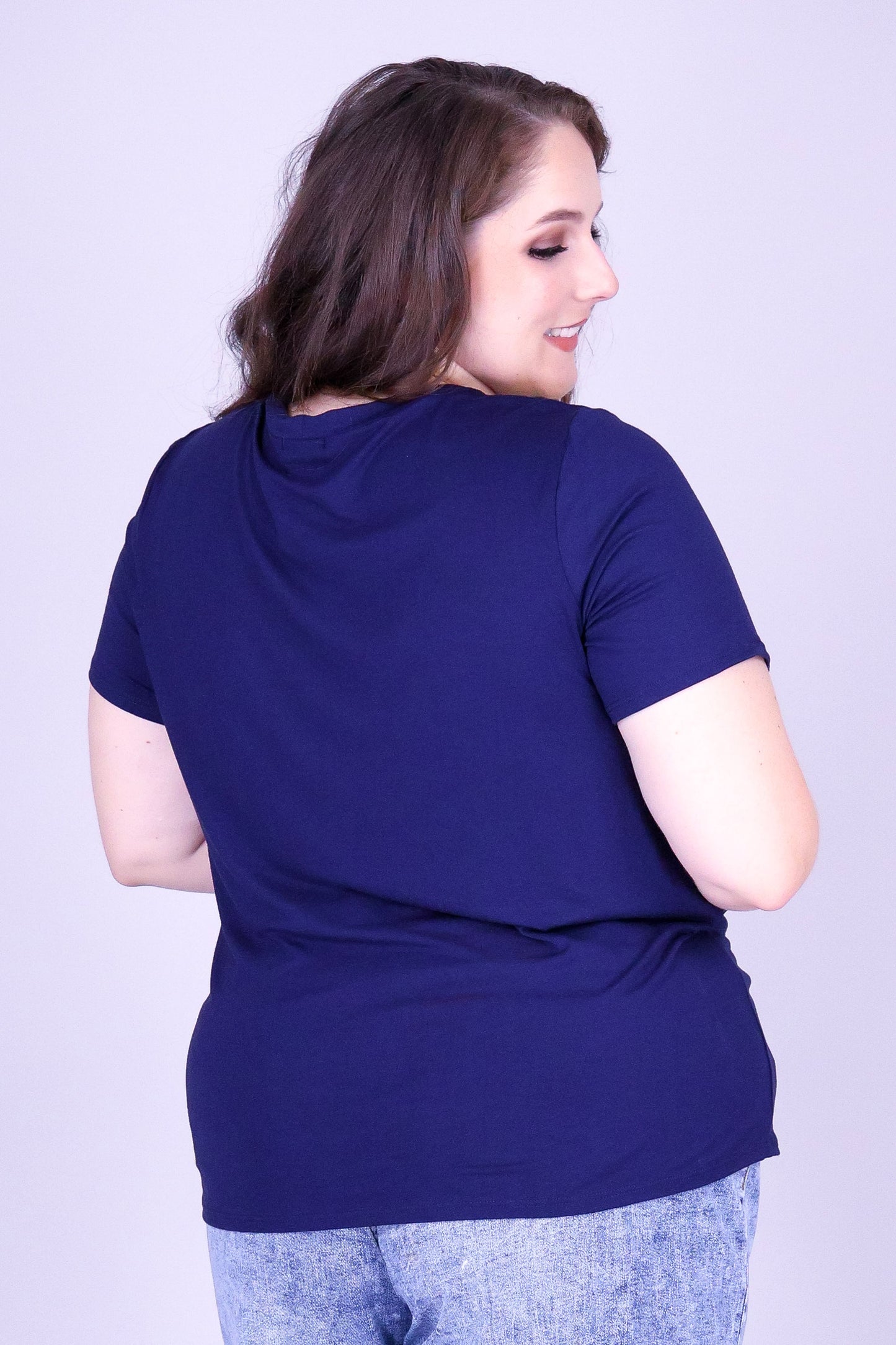 THICK PLUMERIA LEI TEE