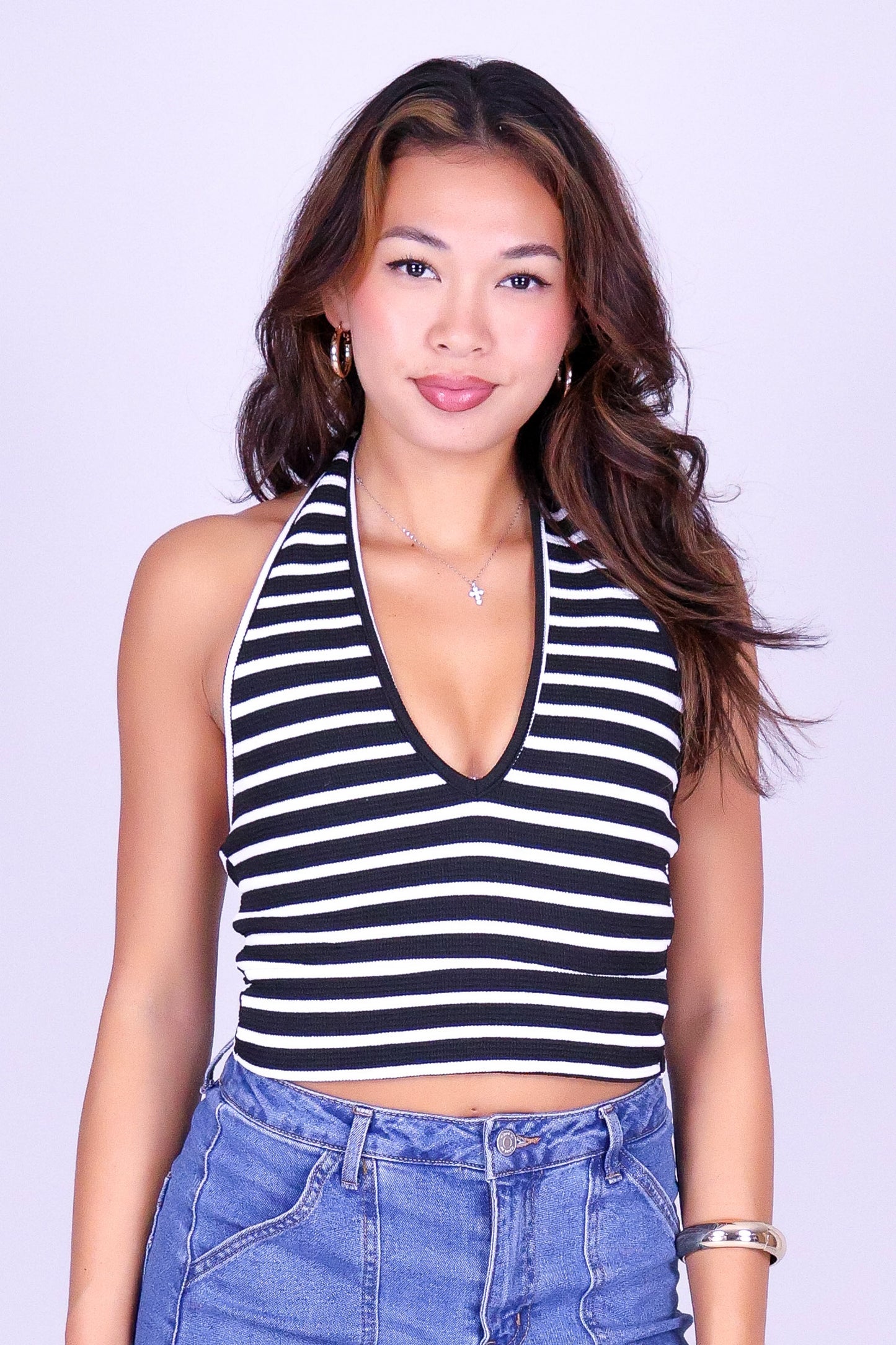 EFFORTLESS EDIT HALTER TOP