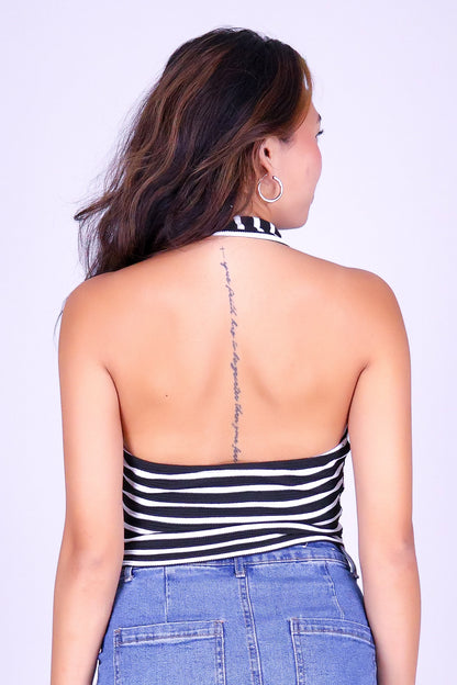EFFORTLESS EDIT HALTER TOP