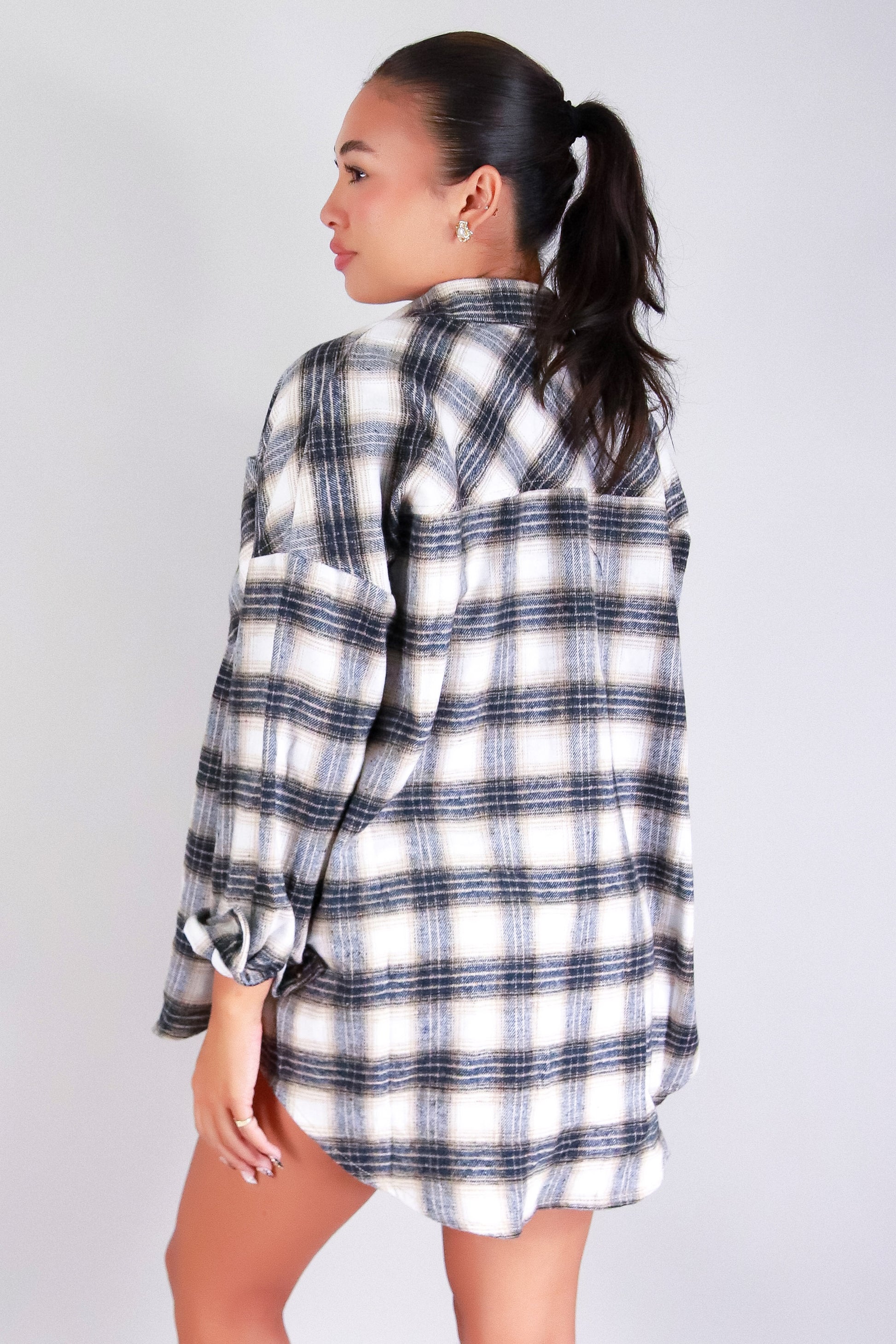 Jeans Warehouse Hawaii - L/S PRINT WOVEN CASUAL TOPS - FOREVER PLAID TOP | By CI SONO/CAVALINI