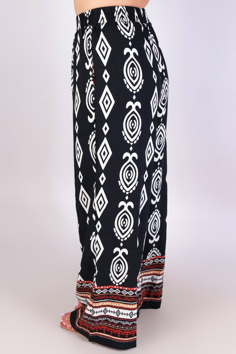 Jeans Warehouse Hawaii - PRINT WOVEN PANTS - JET SET PANTS | By VERY J