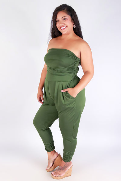 Jeans Warehouse Hawaii - PLUS SOLID JUMPSUITS - TUBE TOP JUMPER | By HAUTE FOX