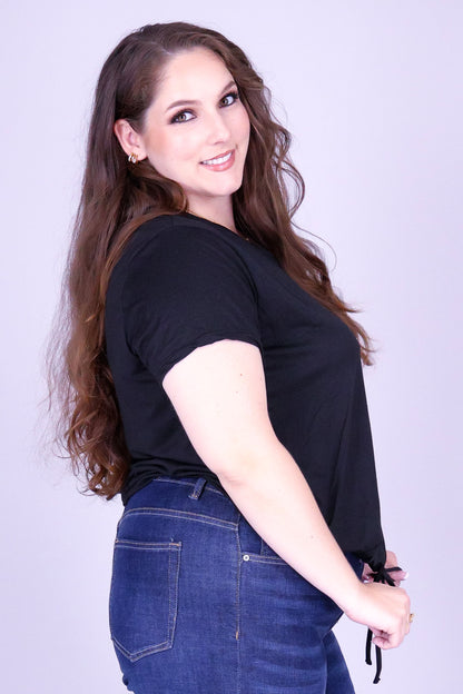 LOVELY AND LIGHT TOP
