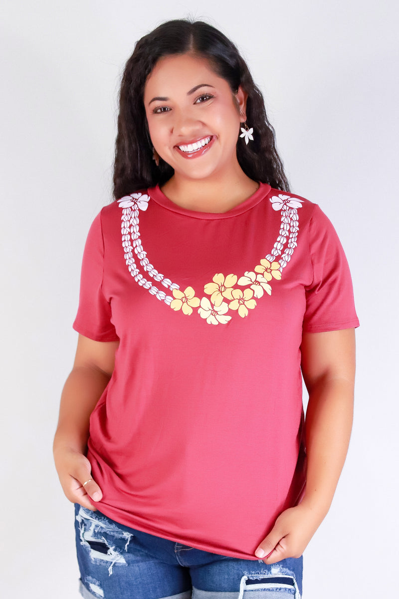 Jeans Warehouse Hawaii - PLUS S/S SCREENS - MULTI PUAKENIKENI TEE | By LUZ