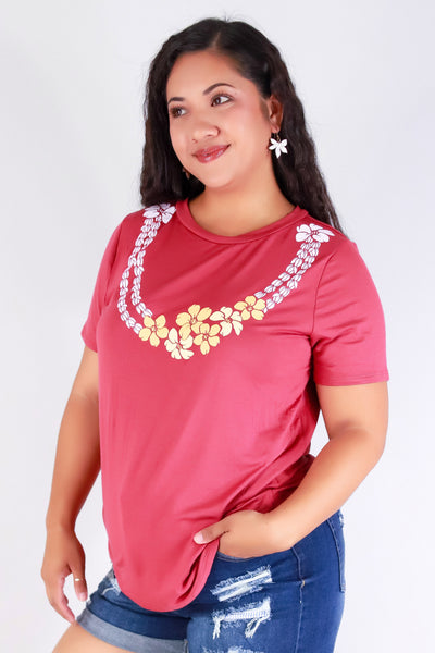 Jeans Warehouse Hawaii - PLUS S/S SCREENS - MULTI PUAKENIKENI TEE | By LUZ