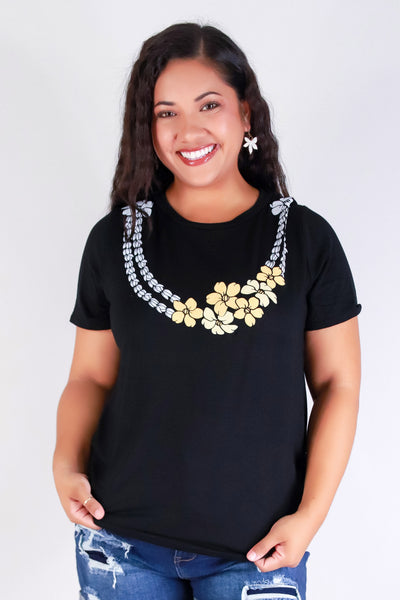 Jeans Warehouse Hawaii - PLUS S/S SCREENS - MULTI PUAKENIKENI TEE | By LUZ