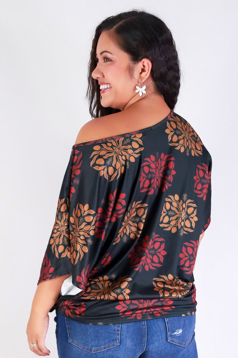 Jeans Warehouse Hawaii - PLUS PRINTED S/S - MANGO QUILT DOLMAN TOP | By LUZ