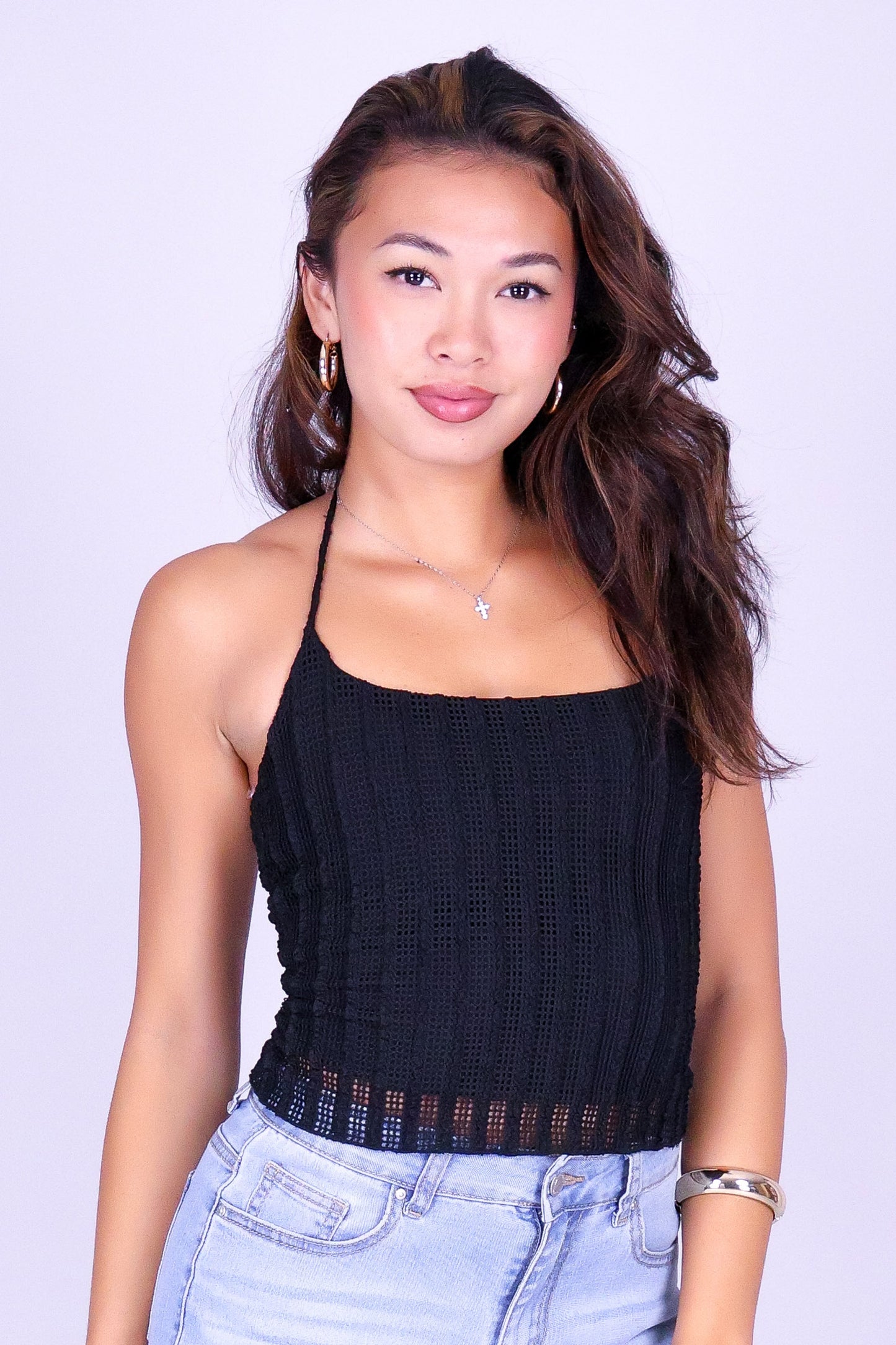 CHASING SUNSHINE CROP HALTER TOP