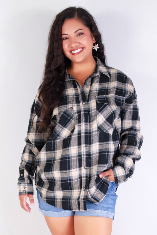 WOODLAND WALK PLAID TOP