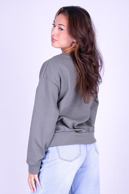 PIKAKE ROPE OVERSIZED SWEATER
