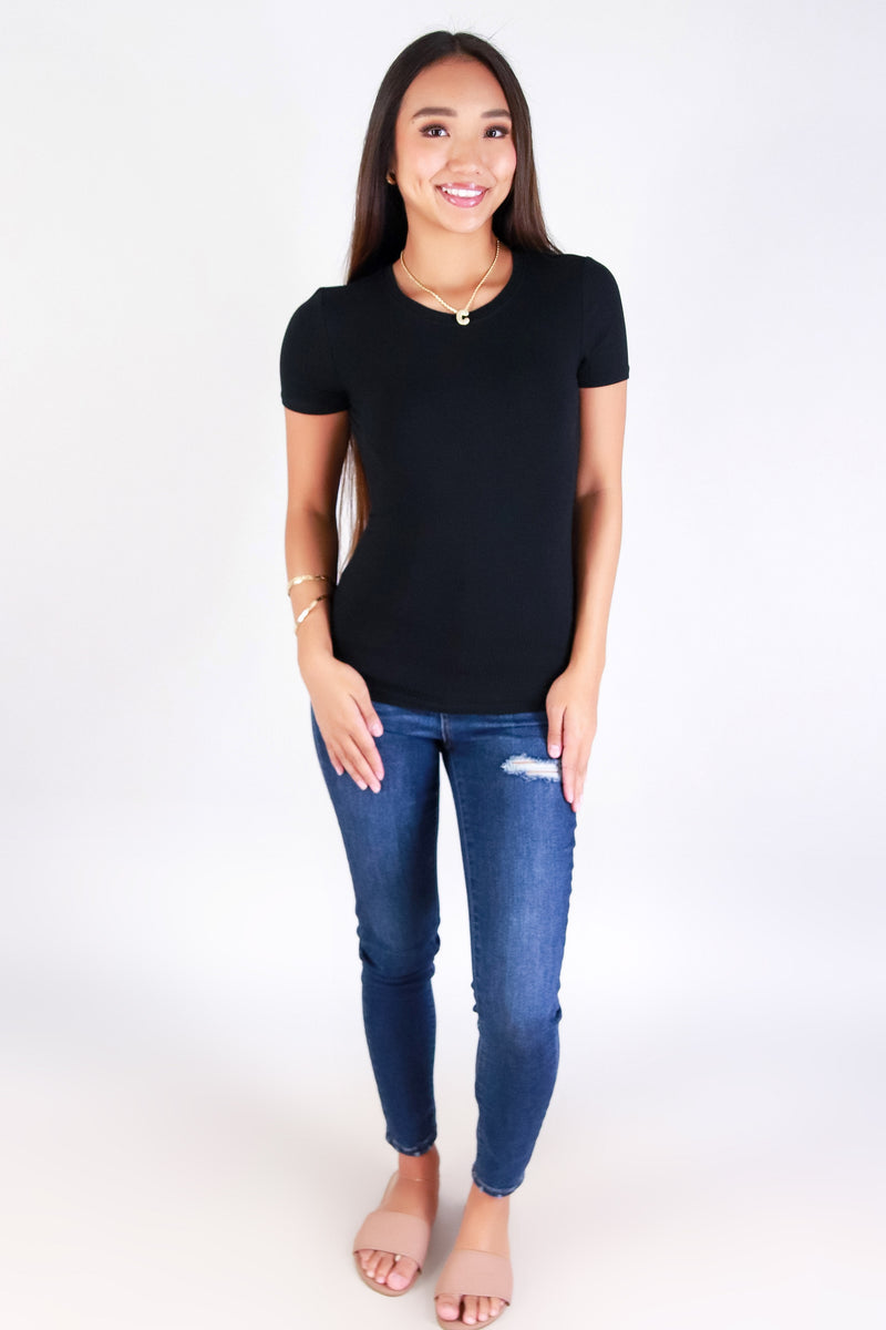 Jeans Warehouse Hawaii - S/S SOLID BASIC - SHE KNOWS BASIC TEE | By POPULAR 21