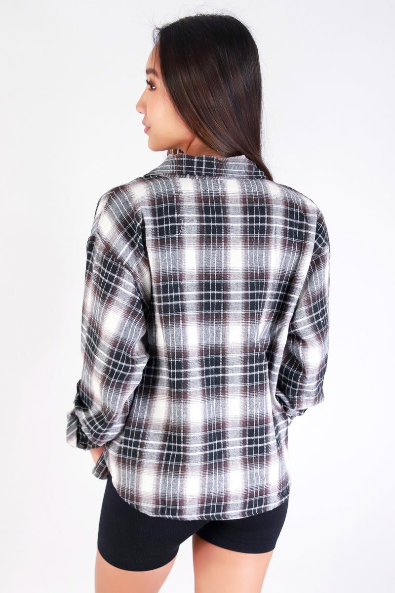 Jeans Warehouse Hawaii - L/S PRINT WOVEN CASUAL TOPS - CHECK YOURSELF PLAID TOP | By PASSPORT/MS BUBBLES