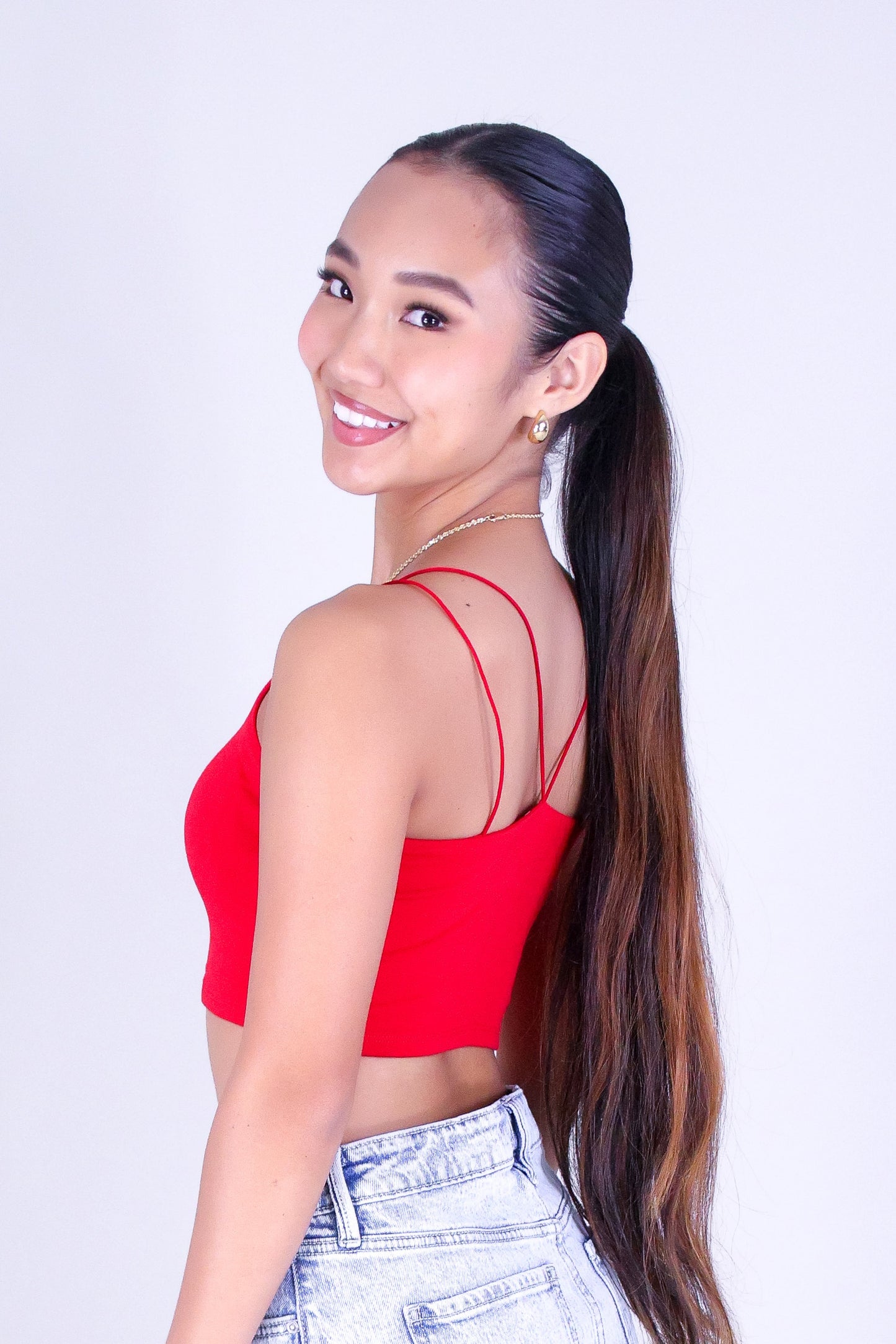 STICK TO THE BASICS CROP TOP