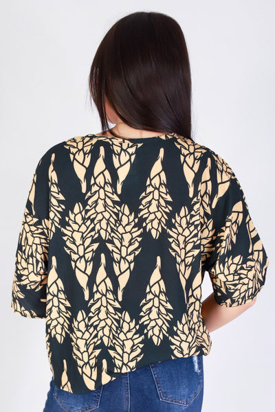 Jeans Warehouse Hawaii - S/S PRINT WOVEN DRESSY TOPS - GINGER TWIST BOTTOM TOP | By LUZ