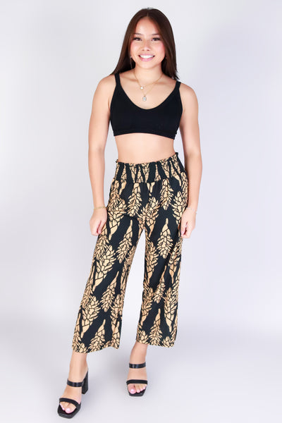 Jeans Warehouse Hawaii - PRINT WOVEN PANTS - GINGER SMOCKED WAIST PANTS | By LUZ
