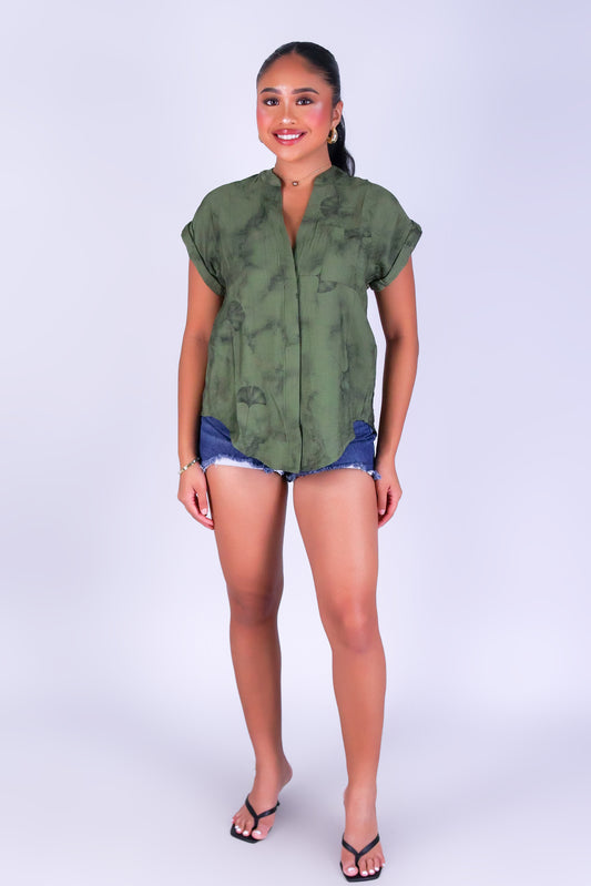 FLIRTY PETALS BLOUSE