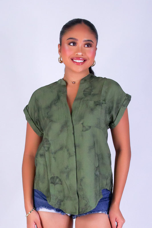 FLIRTY PETALS BLOUSE