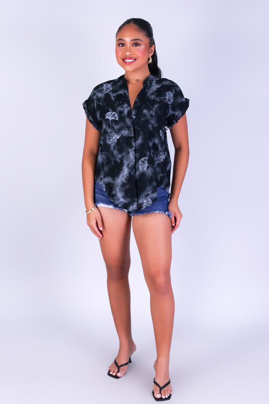 FLIRTY PETALS BLOUSE