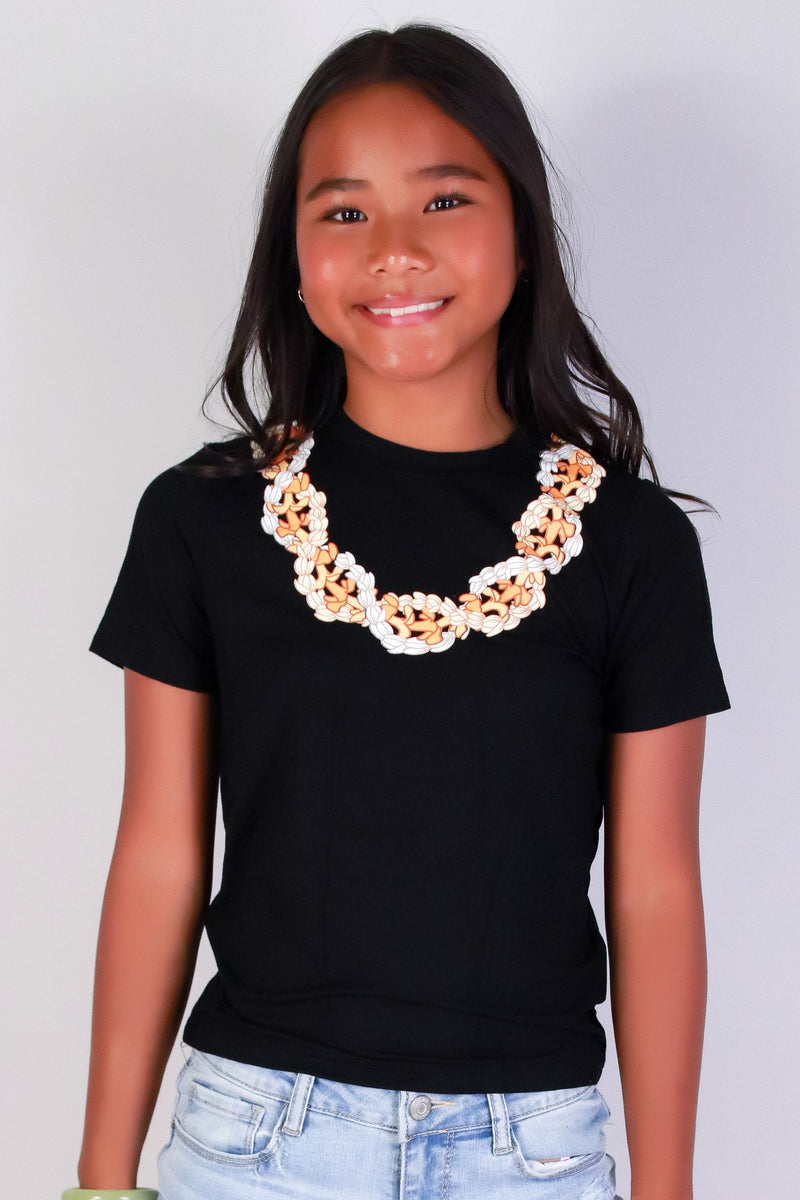 Jeans Warehouse Hawaii - S/S PRINT 7-16 - PUAKENIKENI PIKAKE TWIST LEI TEE | KIDS SIZE 7-16 | By GREENWELL PROMOTIONS LTD