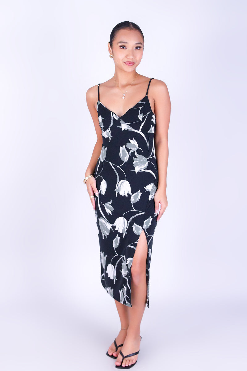 GENTLE FLOW DRESS