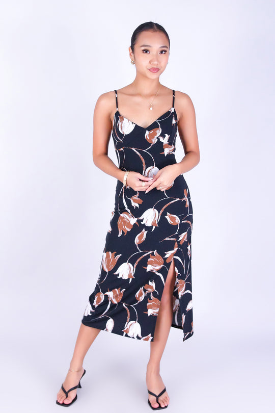 GENTLE FLOW DRESS