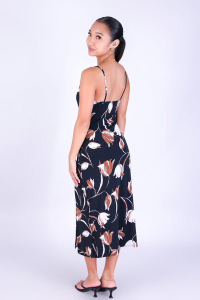 GENTLE FLOW DRESS