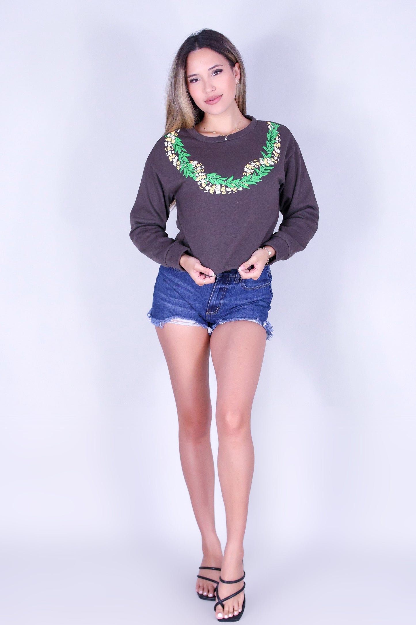 TWISTED MAILE PUAKENIKENI SWEATER