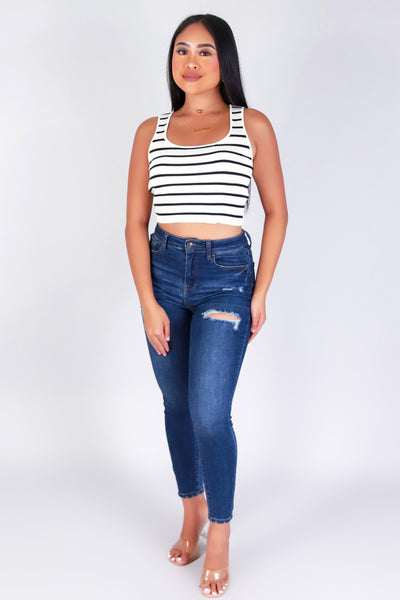 EVERYDAY LINES CROPPED TANK