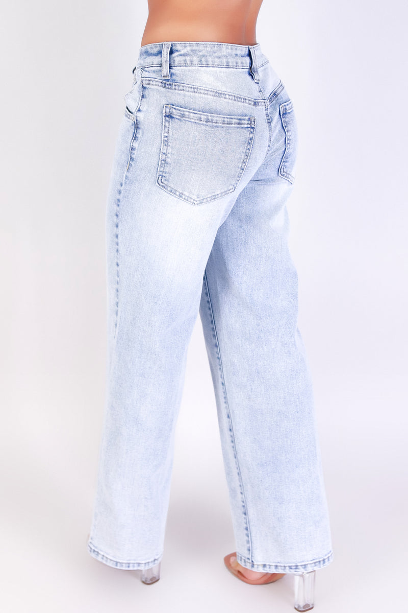Jeans Warehouse Hawaii - JEANS - DROPPING BY JEANS | By SQUEEZE/MARAN INC.